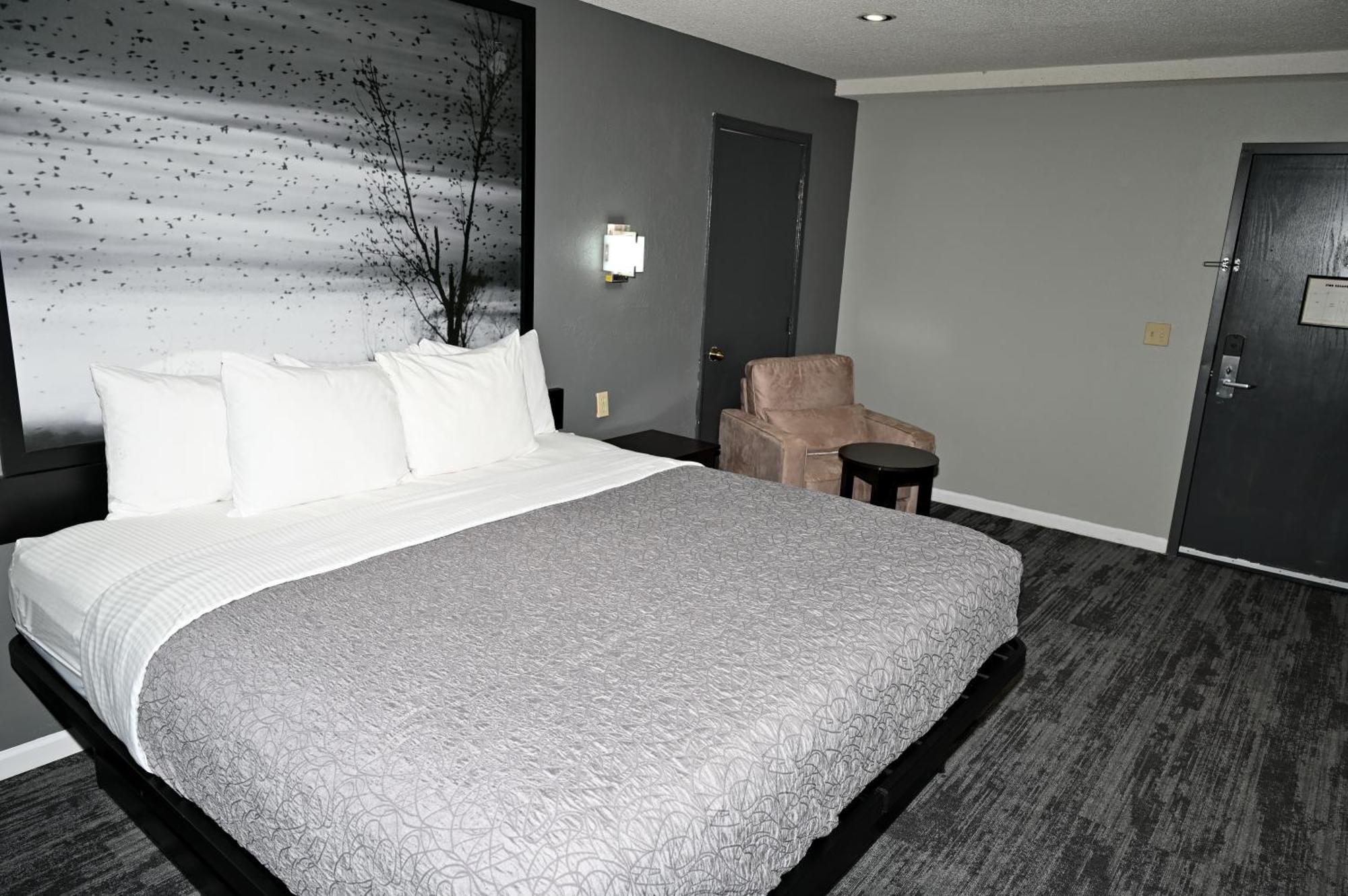 Super 8 By Wyndham Higginsville Exteriér fotografie