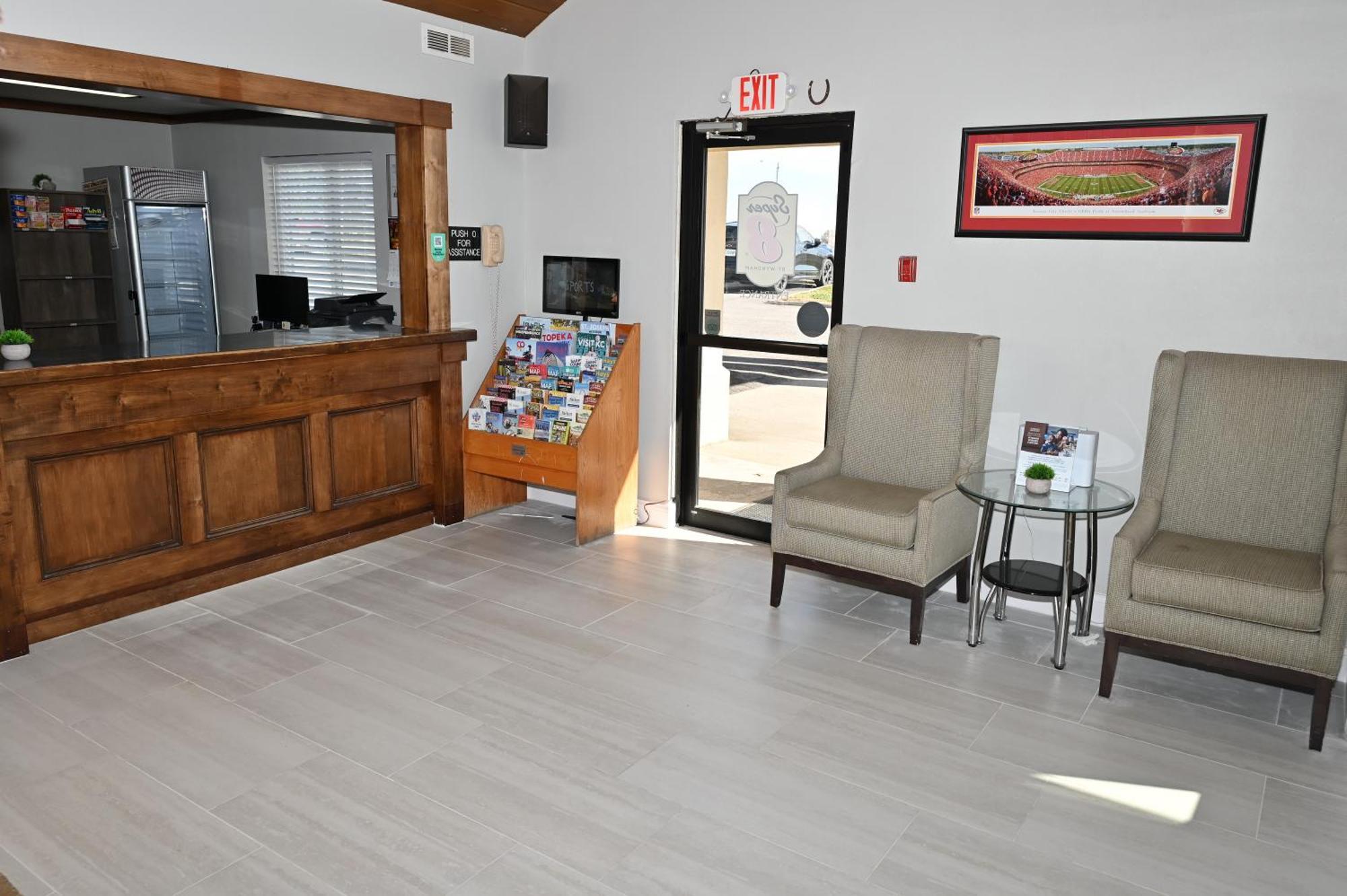 Super 8 By Wyndham Higginsville Exteriér fotografie